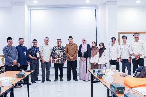 Diinisiasi Menlu BEM IAIPI, IAI Persis Bandung dan Syaamil Group Bangun Sinergi Dakwah dan Akademik