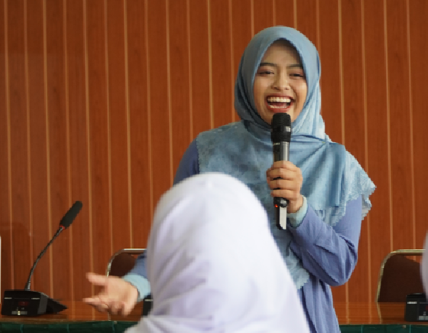 Pelatihan Public Speaking bagi Santri PPI 84 Ciganitri Menjadi Wujud Nyata Tindak Lanjut Kerja Sama 